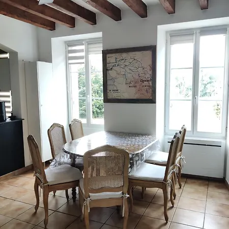 Maison Ligerienne Avec Vue Sur La Loire Holiday home *